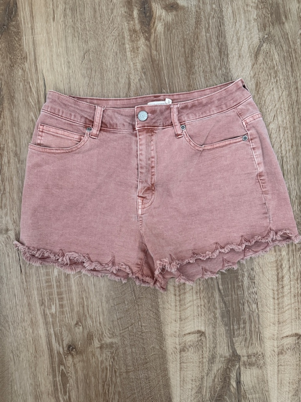 Harper Women's Frayed Hem Dusty Rose Denim Shorts